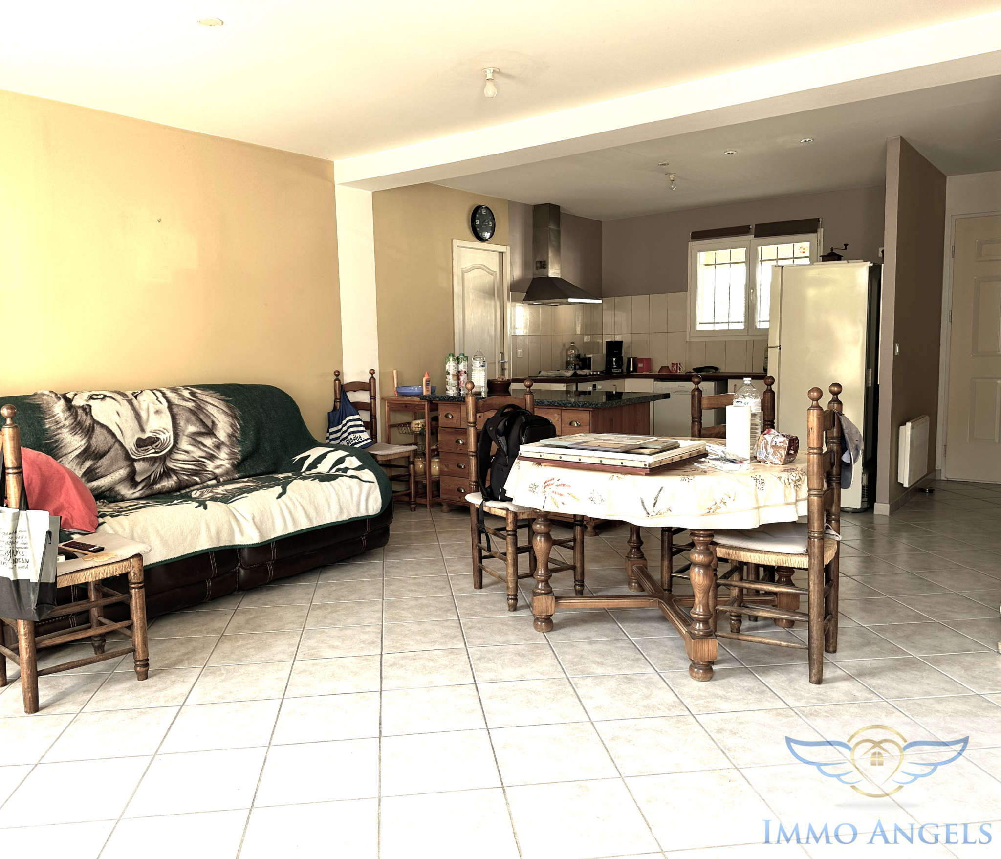 Photo 3